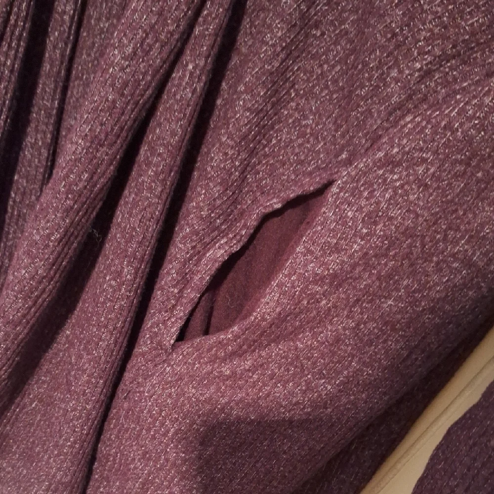 Xersion Women's Burgundy Open Front Hooded Cardigan Size PXXL - Picture 3 of 5